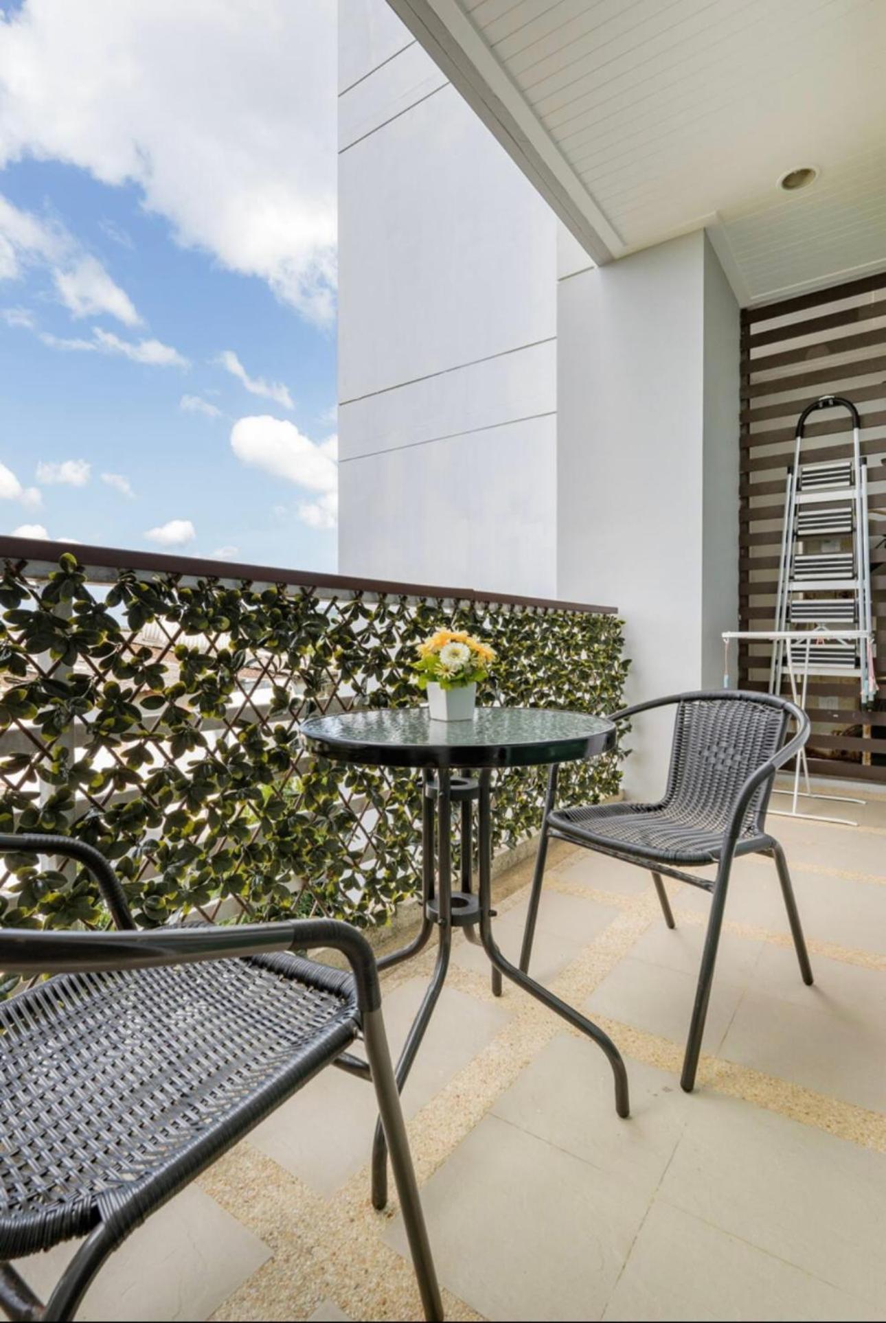 Karon Hill Family Apart 72 M2 Seaview Exterior photo